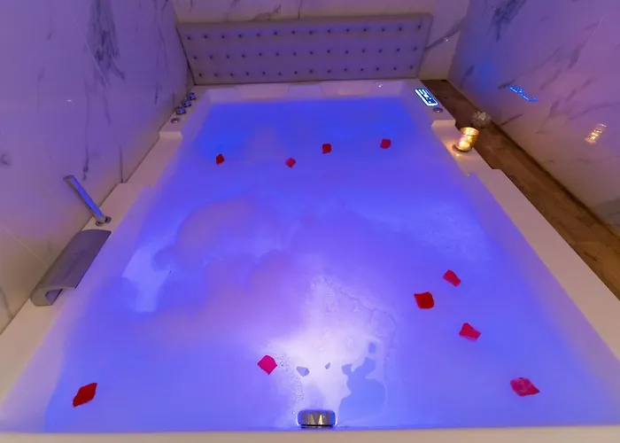 Immersion Love Loft Balneo Jaccouzy Centre Nice