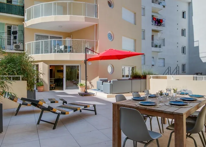 Apartment Palazzo Ribotti By Interhome