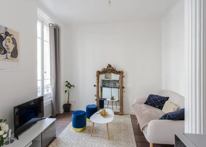 Charming Flat With Balcony At The Heart Of Nice Nearby The Beach - Welkeys