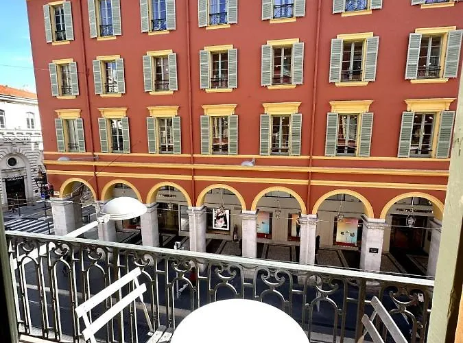 Cosy Love Nest Near The Sea Place Massena