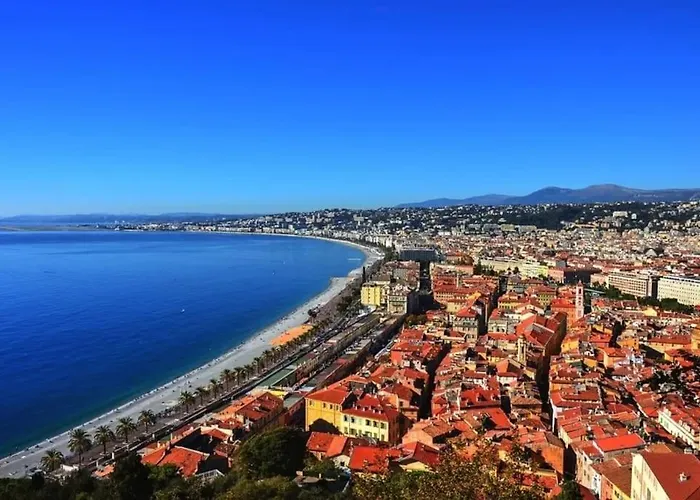 Tres Joli Studio Situe Dans Le Centre De Nice