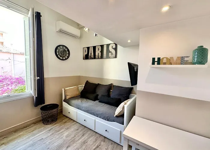 Studio Avec Clim A 100M Plage - 15Min Centre Ville
