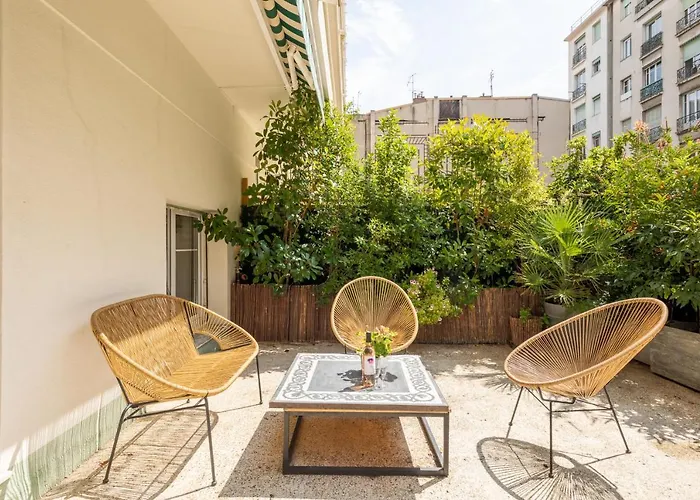 Peaceful Haven, Terrace In Nice