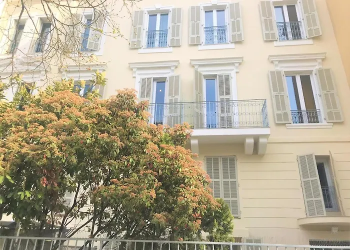 Duplex Balcon Centre Mer 503