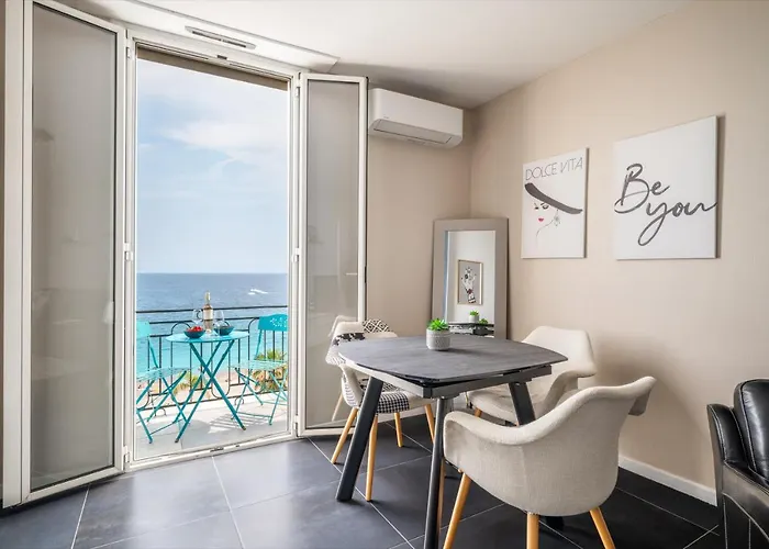 Le Balcon De La Baie Des Anges