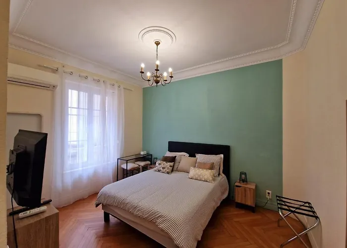 Rivoli Seaside Apartment
