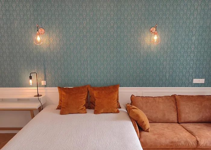 Nice Central Boutique Studio Apartments 1