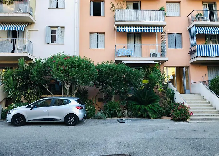 Bel Appartement - 50M2 A 7 Minutes Du Centre Au Calme