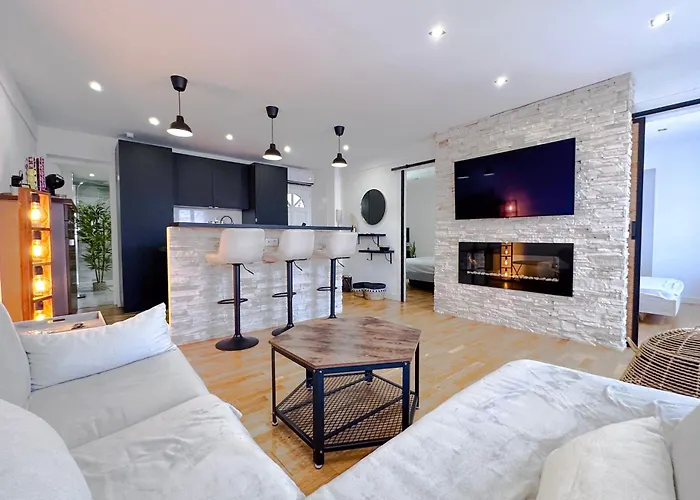 Bellet - Rooftop, Jacuzzi Et Vue Imprenable Sur Nice Et Mer
