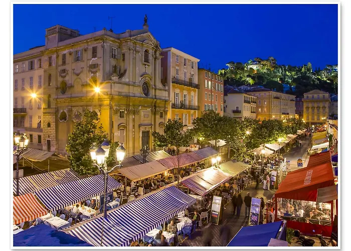 Nice, 58 M2 ! Superbe Appartement Climatise, 3 Couchages, Proche De La Promenade Des Anglais Et De La Gare !
