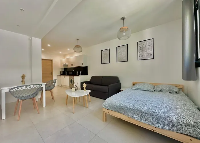 Grand Studio Renove Proche Mer !