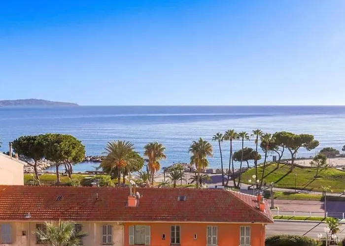 Cote D\'Azur Charm, Studio Apartment With Panoramic Seaview In Nice