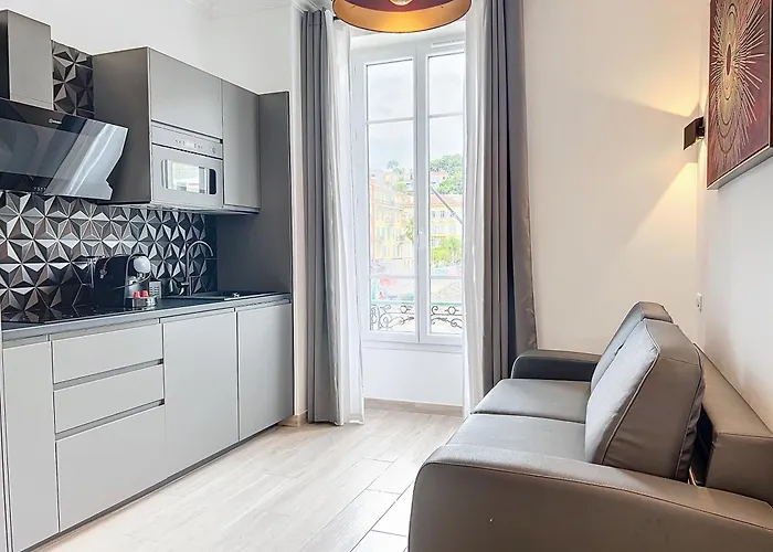 Central Beautifull Delille Flat