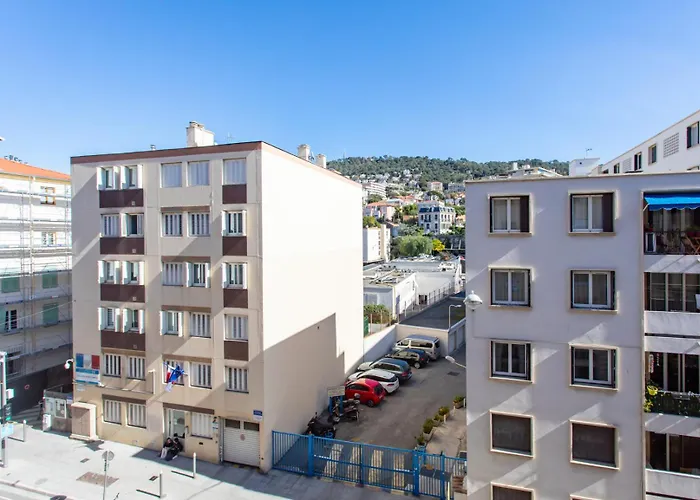 L12 Port Window 1Bedroom Wifi 5Mins Beach & Nice\'S Cap