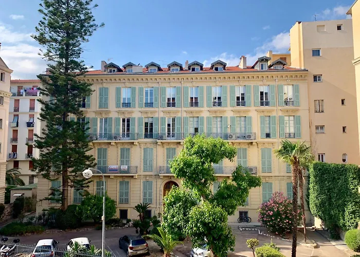 Appartement Nicois Au Coeur Du Triangle D\'Or