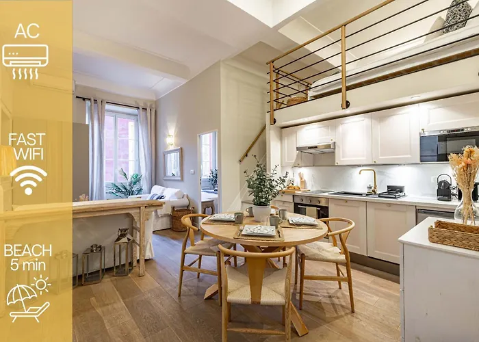 New!Chic Oasis Apt, Heart Of Nice, Family Friendly, Walking To The Beach!
