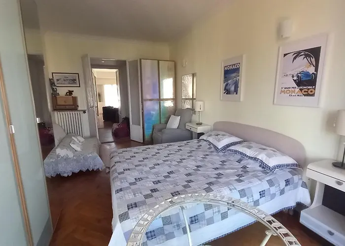 Spacious And Sunny