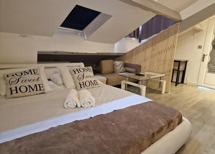 Studio 2 Adultes Quartier Vip, Mer Et Commerce Sur Place ,Et Mini Chambre 1 Enfant 6 Ans Max