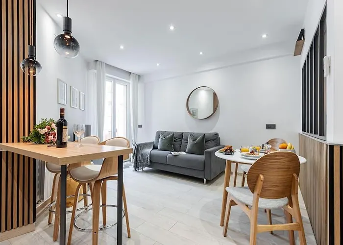 Smolett - Superb Studio Suite Downtown W Ac