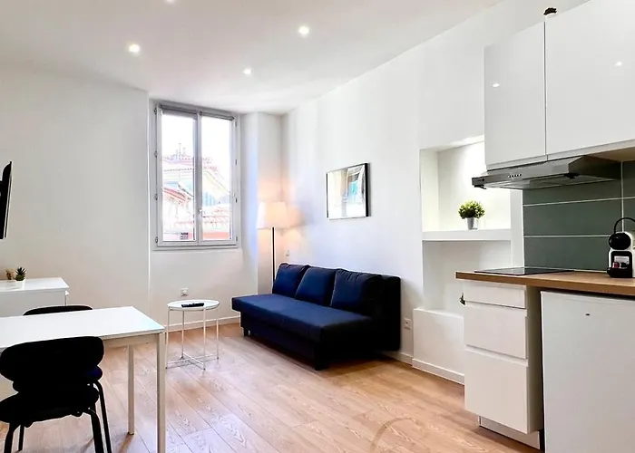 Collet Residence