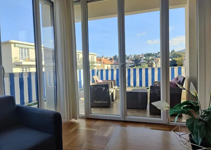 Grand Appartement Terrasse Parking
