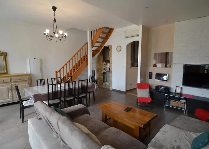 Duplex Borriglione - Spacieux Appartement Pour 6 Personnes Au Pied Du Tram