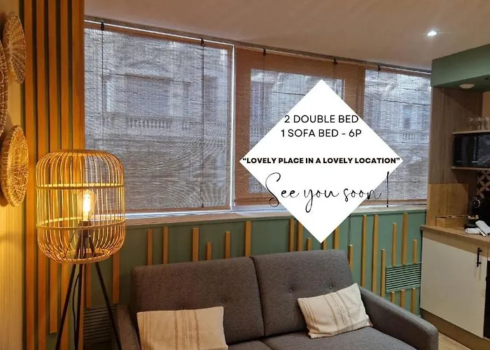 Central Apartment For 6 Guests In Nice