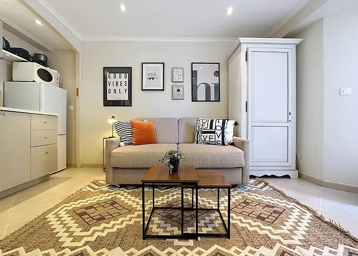 Studio Cosy Avec Jardin Privatif - Carabacel, Nice