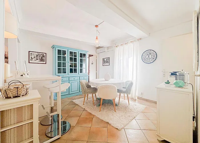 Zone Pietonne - Wifi, Ac, 4 Pers