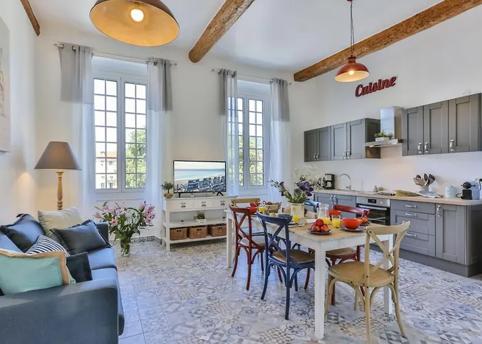 Garib - Place Garibaldi - 4 Rooms - Balcony