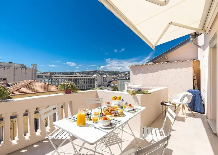 Spitalieri- Sunny Terrace With View -New Apartment