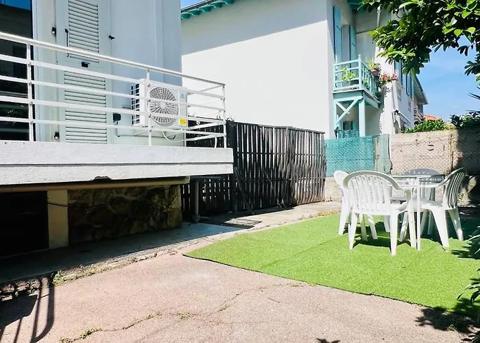 Grand Studio Dans Villa - Emplacement Unique - Proche Mer - Clim - Grande Terrasse