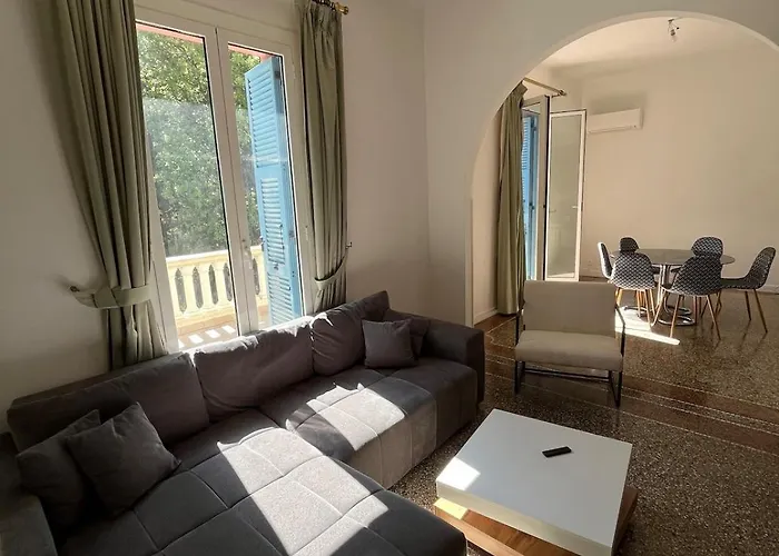 Seaside Jungle Retreat