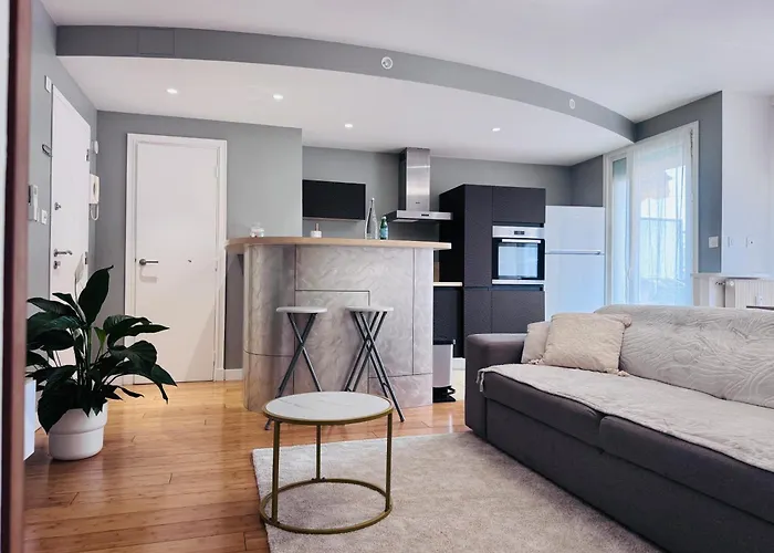 Le Carras - Proche De Aeroport , Plage A Pied - Promenade Des Anglais