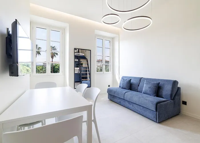 Place Massena Coulee Verte