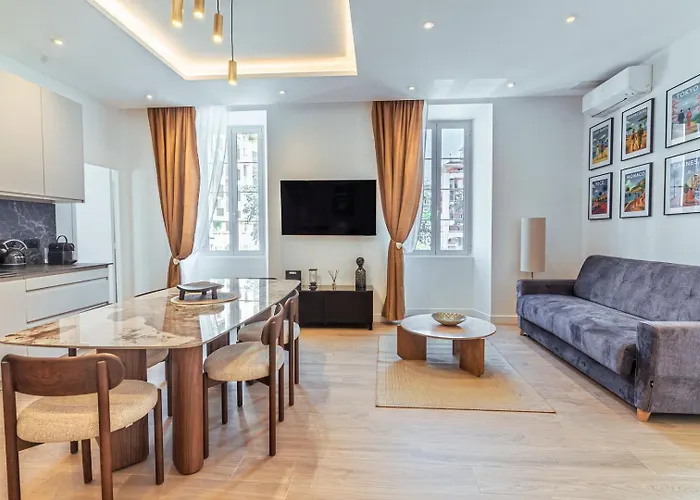 Magnifique Appartement - Jacuzzi - Port De Nice