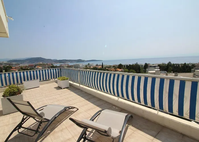 Nice Booking - Villa Sur Le Toit Domaine Des Fleurs