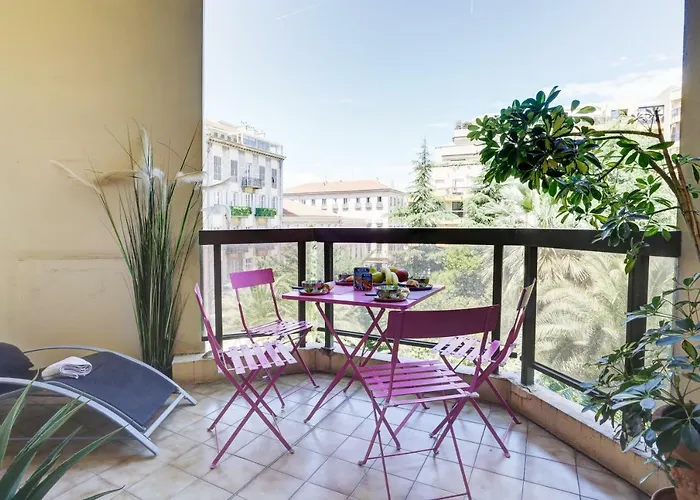 Grand H -F2, Face Vieux- Nice, Terrasse, Ascenseur, Climatisation, Terrace - Nice City Center
