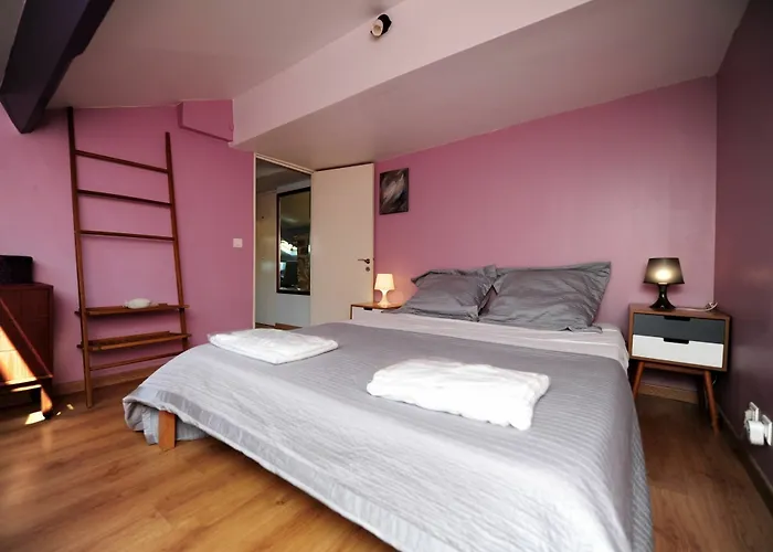 Nid D\'Agnes Five Stars Holiday House