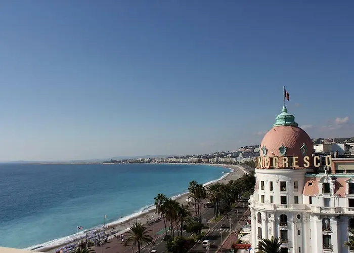 Joli appartement niçois en bord de mer