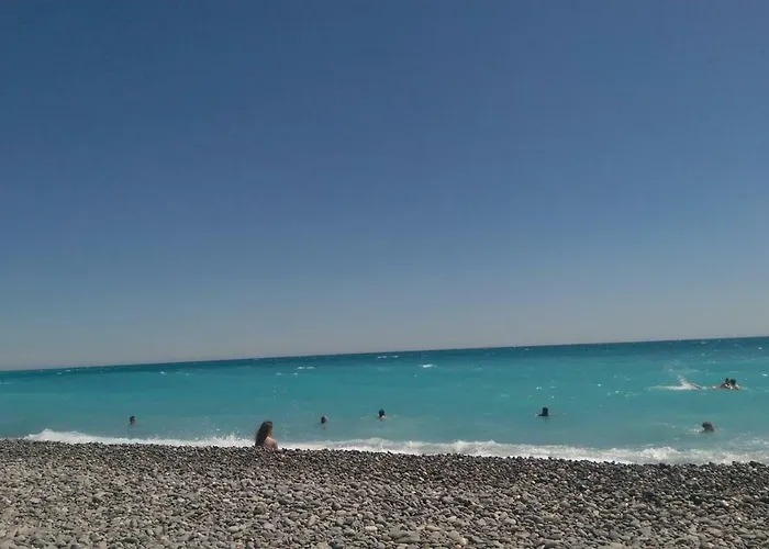 Le California