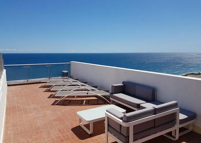 Appartement 3 Pieces Nice Promenade Des Anglais Dernier Etage Vue Mer Solarium