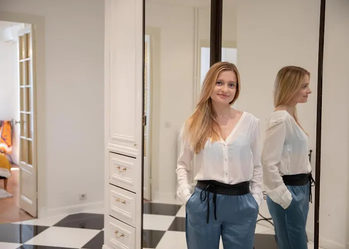 Apartment Emilia Nice