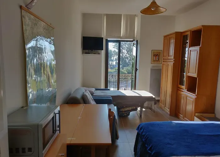 Studio By The Sea And Albert 1 Garden