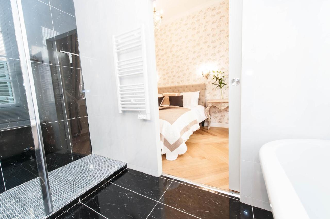 Sunlight - Cristal - Old Town Area, 3 Bedrooms, Stunning