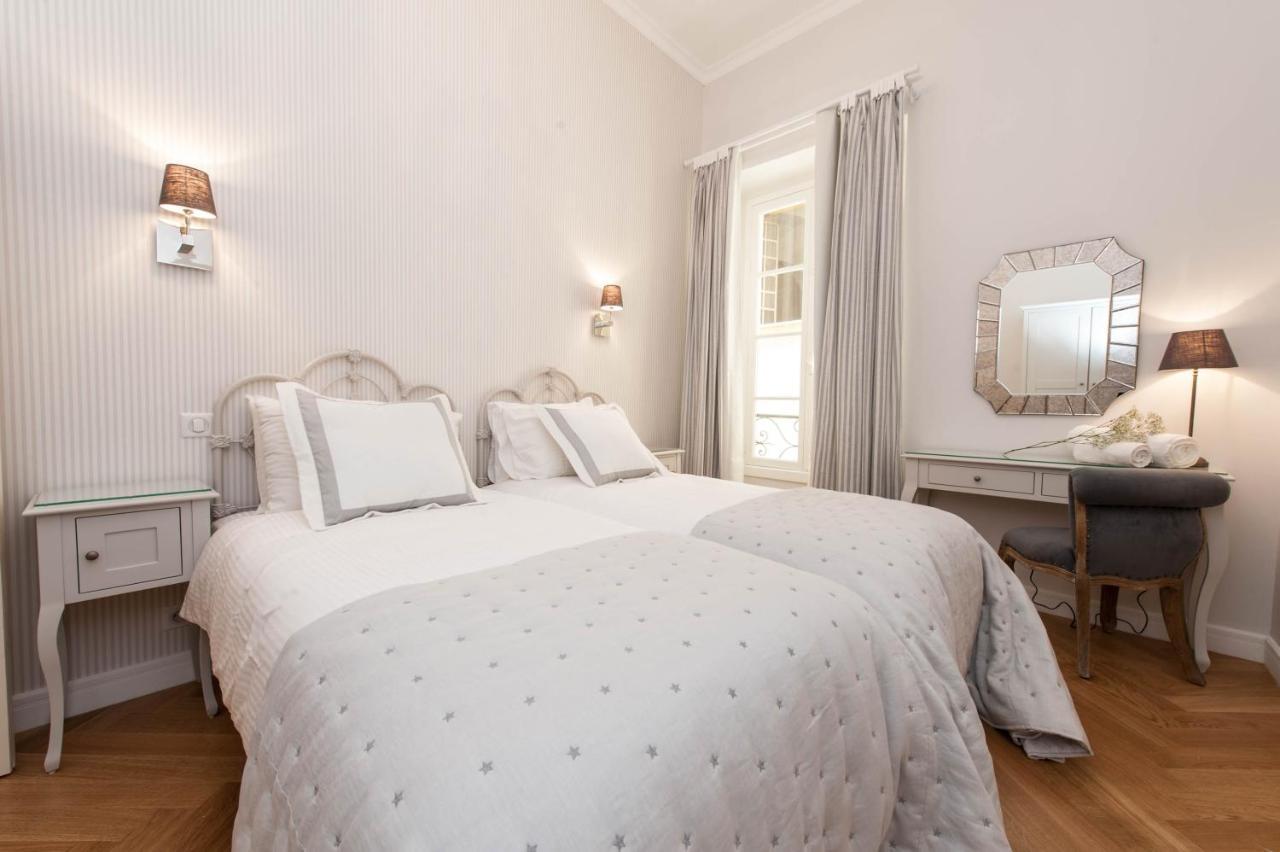 Apartment Sunlight - Cristal - Old Town Area, 3 Bedrooms, Stunning