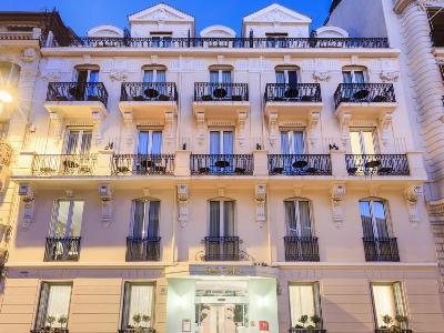 Otero By Happyculture Hotel 4*