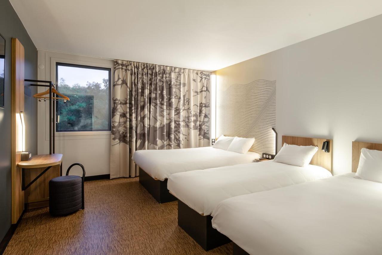 Aeroport Arenas Hotel 3*