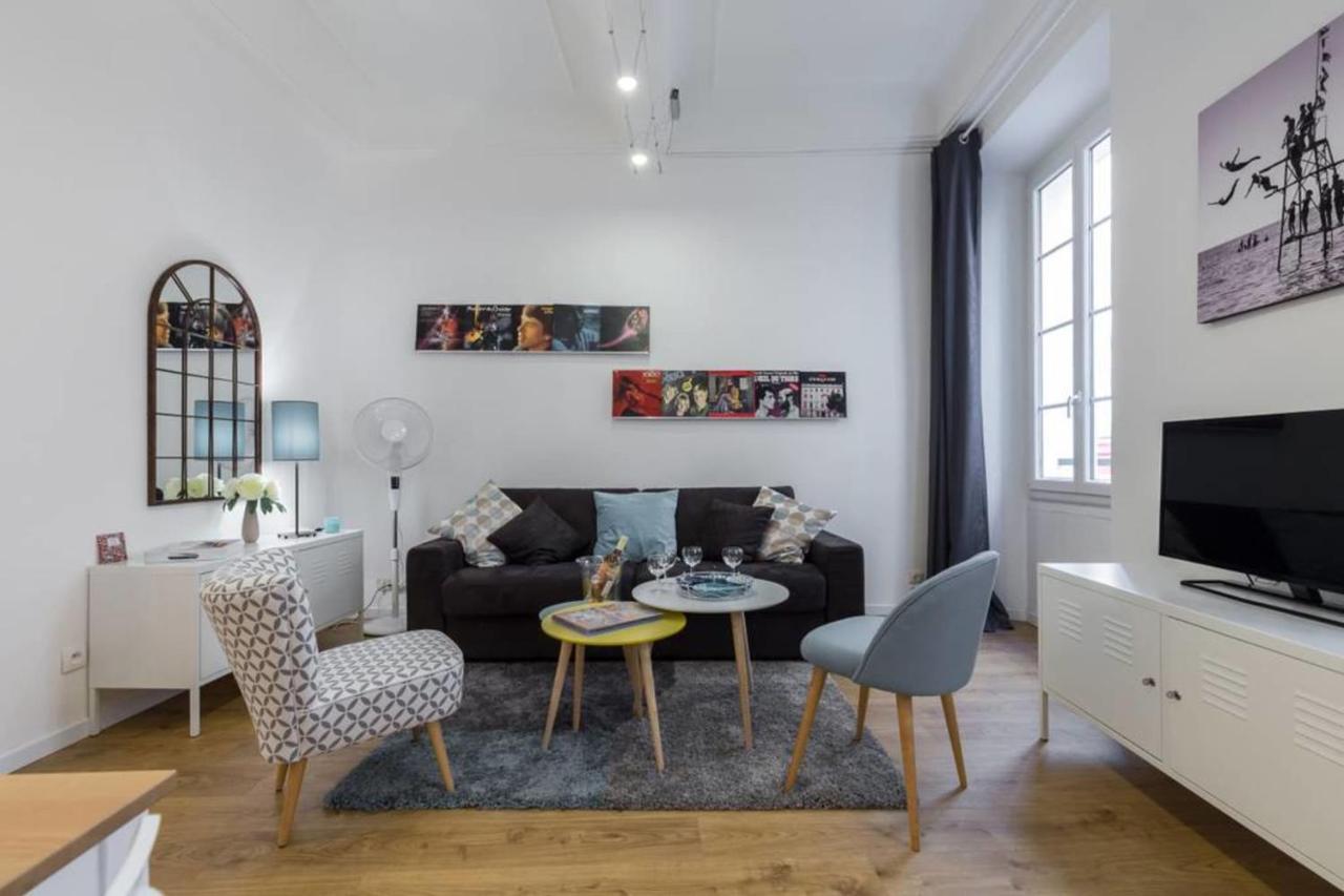 Large One Bedroom Flat In The Old Town * Nice