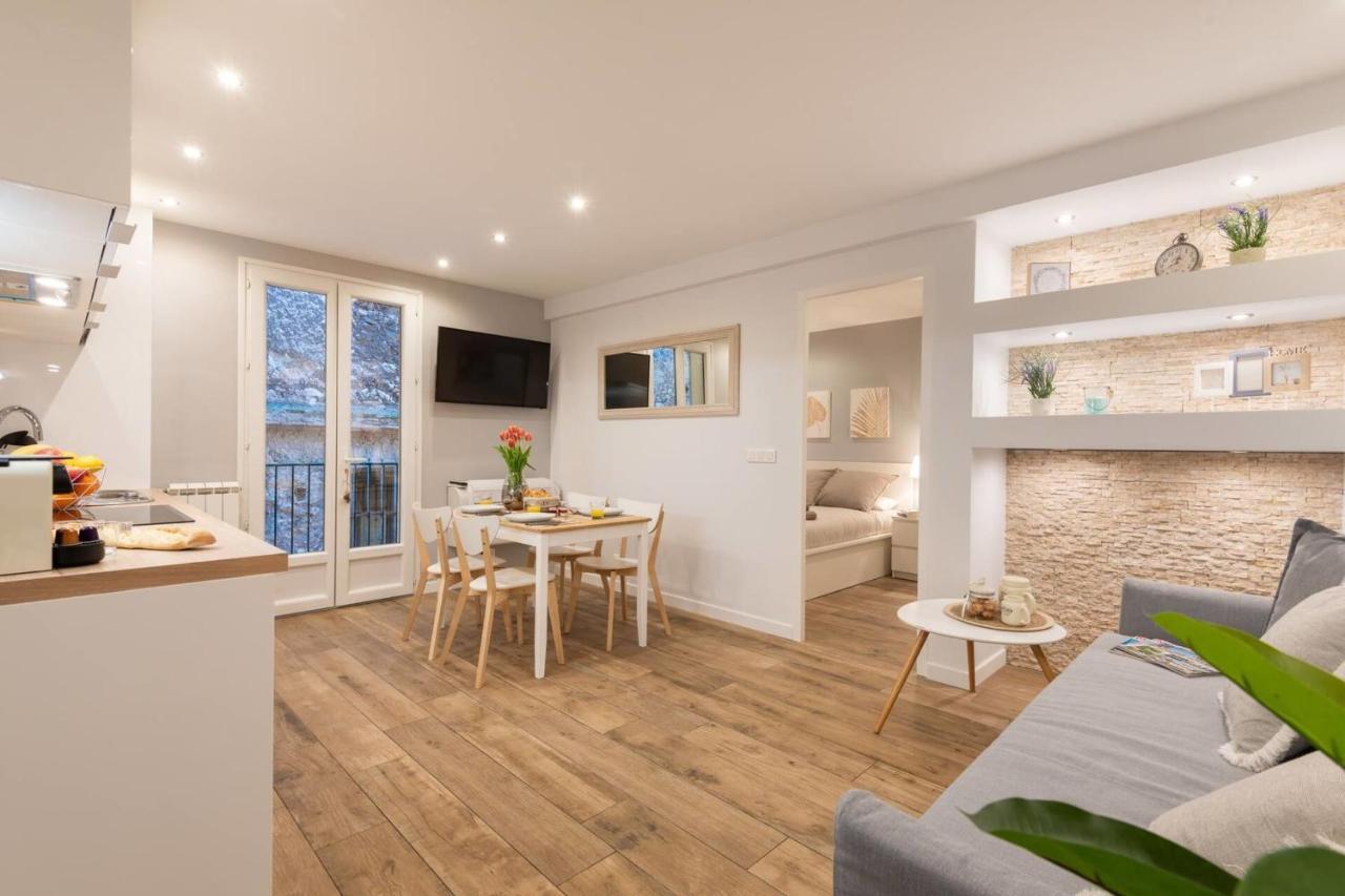 Le Comfy - 2br W Ac And Terrace In The Heart Of Old Welkeys Nice